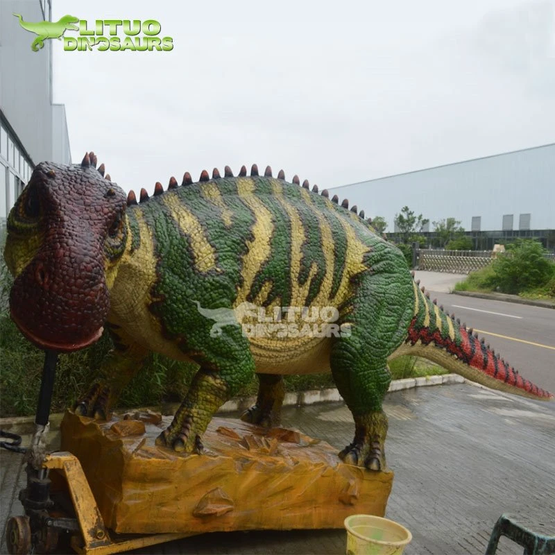 Dinosaur Park maker factory (4)