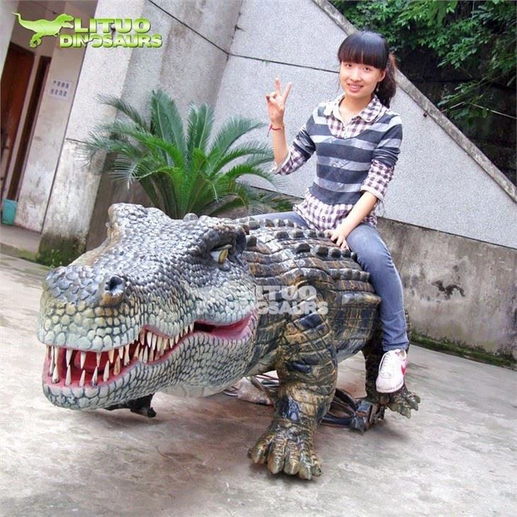 3walking animal model crodocile(001)