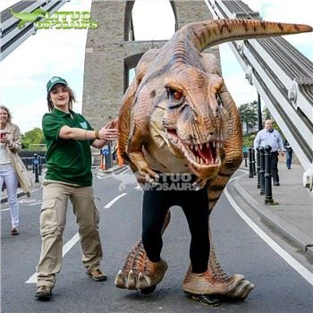 보이는 다리 T-rex 의상